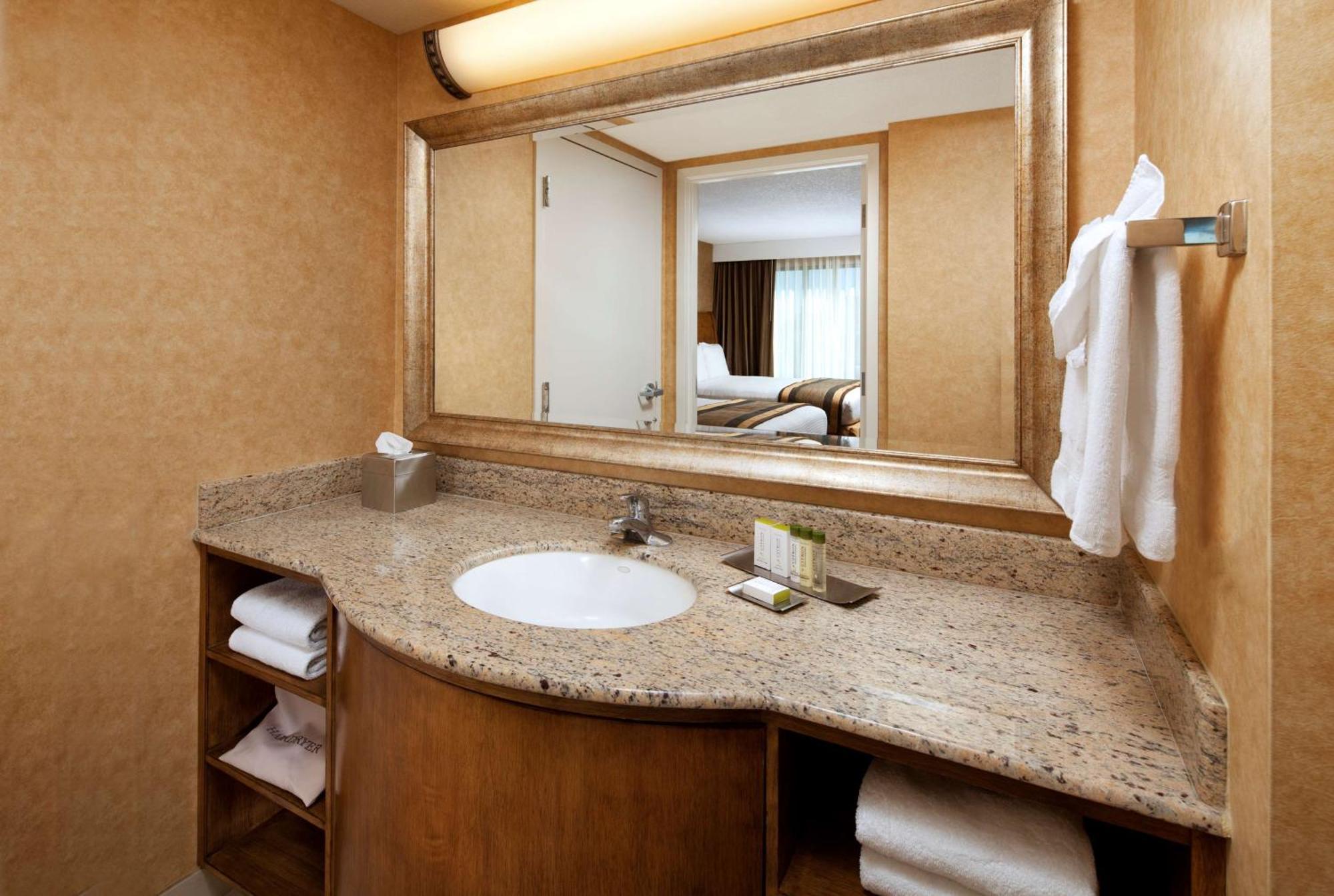 Doubletree Suites By Hilton Anaheim Resort/Convention Center Exteriér fotografie