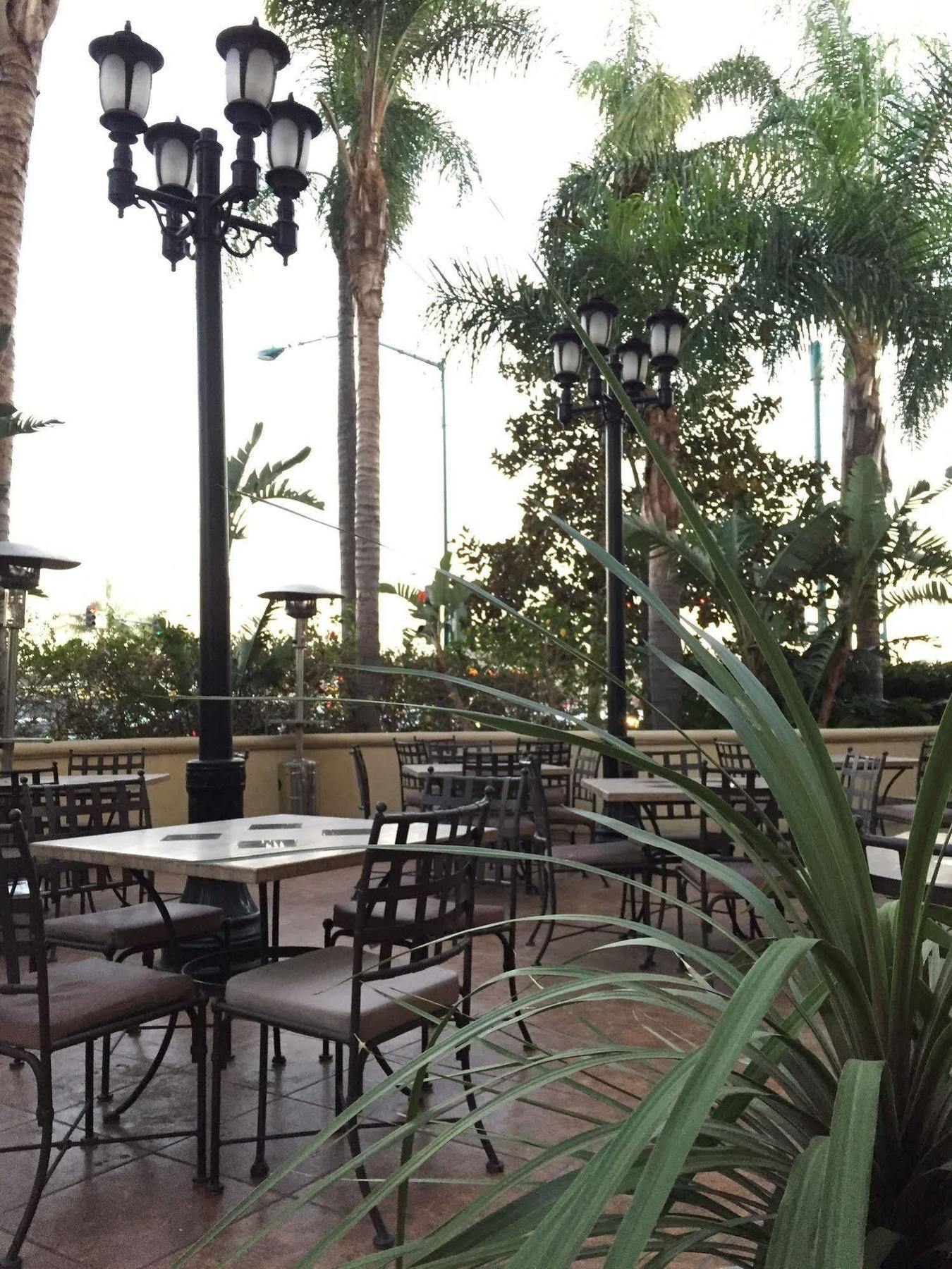 Doubletree Suites By Hilton Anaheim Resort/Convention Center Exteriér fotografie